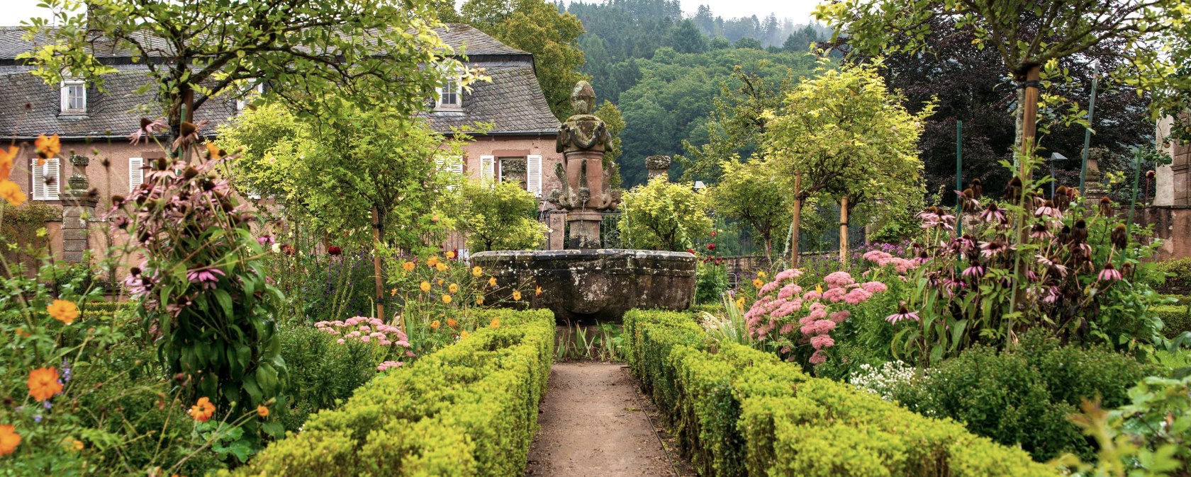 Garten Schloss Malberg, &copy; TI Bitburg
