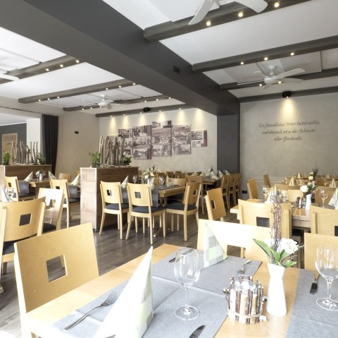 Gastraum, © M. Urfels, Restaurant Im Pfenn