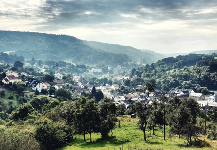 Blick auf Bollendorf von der Mariensäule, © Felsenland Südeifel Tourismus GmbH / AC Krebs