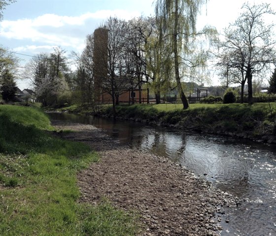 Weg entlang der Nims, &copy; Michael Barg