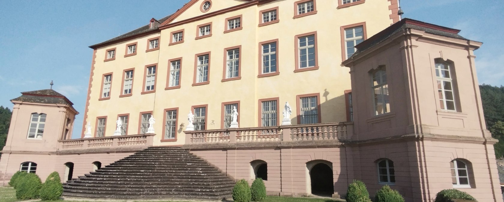 Schloss Malberg, &copy; Tourist-Information Bitburger Land