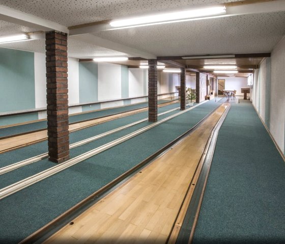 Kegelbahn, &copy; F&uuml;nf M&auml;delhaus