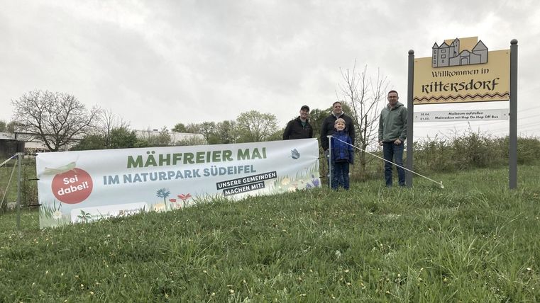 v.l.n.r.: Thomas Schrodt, Ortsbürgermeister Rittersorf Daniel Lichter, Nils Heinen, Michael Heinen.