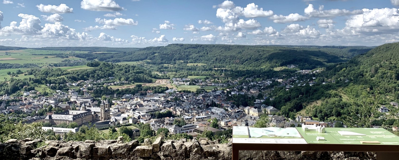 Aussicht auf Echternach von der Liboriuskapelle, &copy; Felsenland S&uuml;deifel Tourismus GmbH