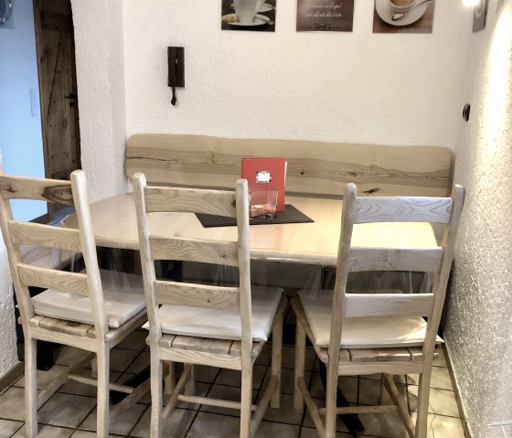 Essplatz in der K&uuml;che, &copy; Feha Zum M&uuml;hlbachtal