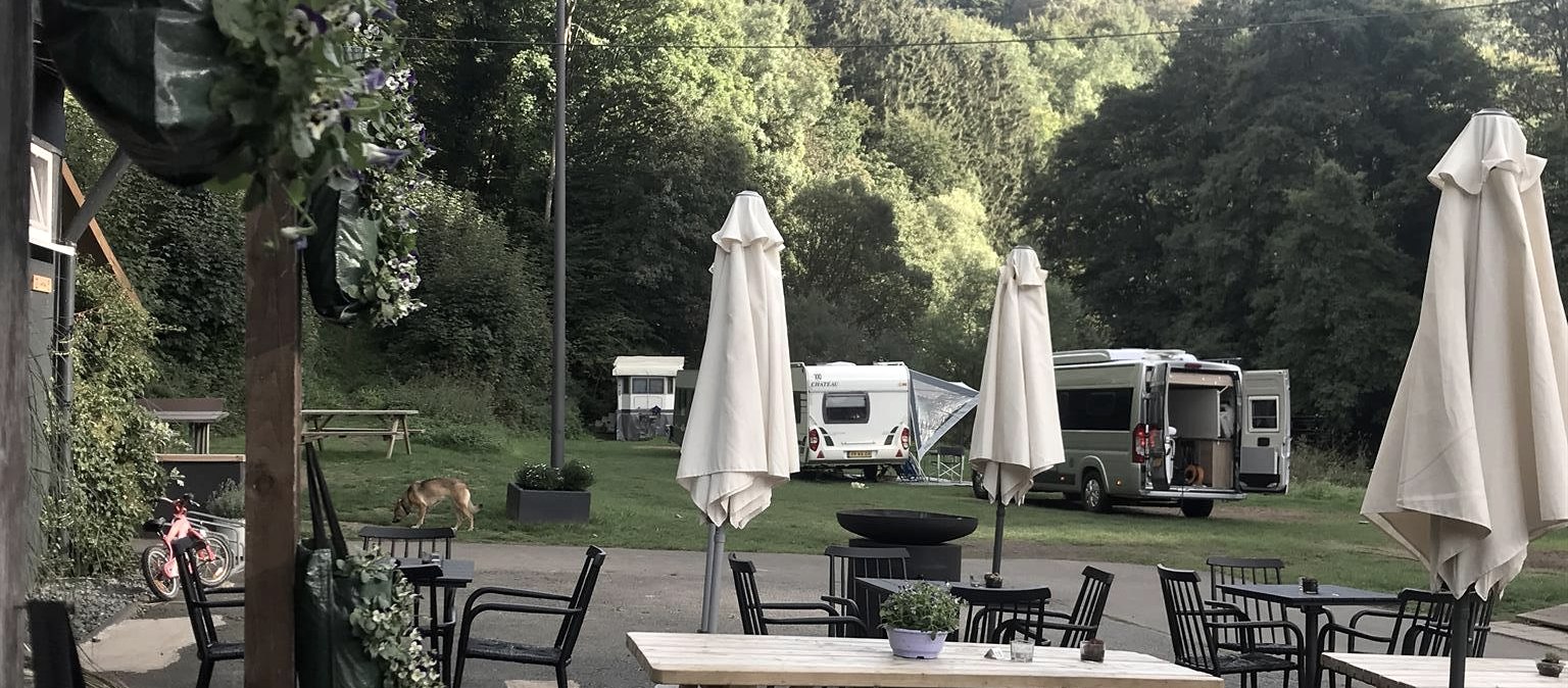 Terrasse - Camp Kyllburg, &copy; Melanie Bakker