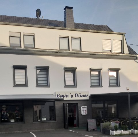 Enim&acute;s D&ouml;ner, &copy; Felsenland-S&uuml;deifelt Tourismus GmbH