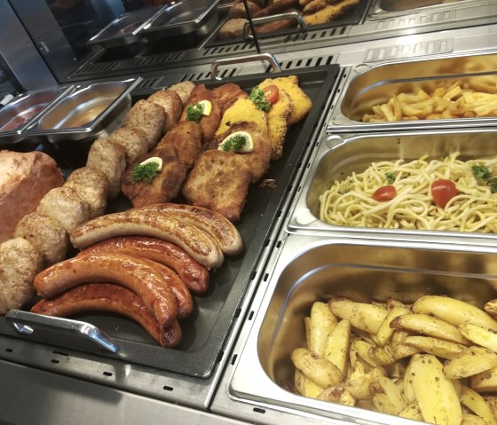 Mittagstisch 2 - Metzgerei Schares, &copy; Dieter Schares