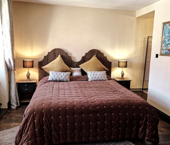 b6e215dab5bb66d501c20967010a570e