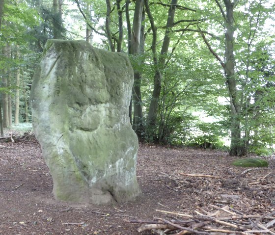 The Druid stone or cornerstone near Bollendorf, © Elke Wagner, Felsenland Südeifel Tourismus GmbH