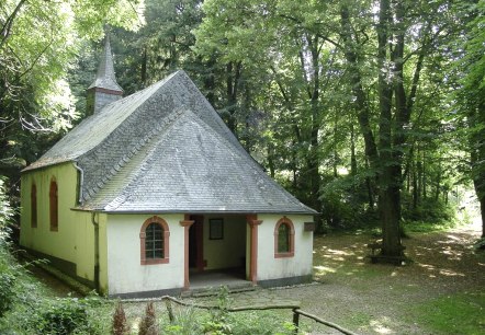 Kreuzkapelle Neuerburg, &copy; Felsenland S&uuml;deifel Tourismus GmbH