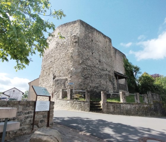 Burg Bettingen, &copy; TI Bitburger Land