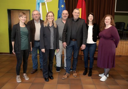 V.l.n.r.: Natassja Mich (Natur- & Geopark Mëllerdall), Paul Kremer (Vereinigung Deutsch-Luxemburgischer Naturpark), Daniela Torgau (Zweckverband Naturpark Südeifel), Thomas Stumm (Regionalmanagement MOSE), Alfred Wirtz (Zweckverband „Internationales Sport-, Kultur- und Freizeitzentrum Ralingen / Rosport-Mompach“), Simone Zanter (Naturpark Our), Louise Brenière (Gemeinsames Sekretariat Programm Interreg „Großregion“)., © Naturpark Our / Liz Hacken.