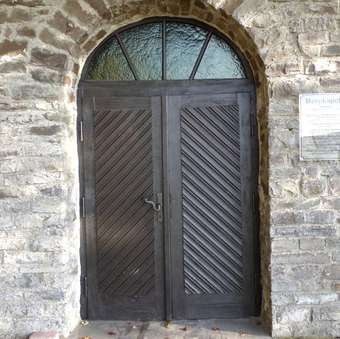 Eingang zur Kapelle, © TI Islek
