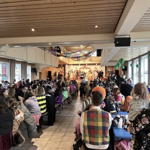 TuS Mottositzung, &copy; TuS Arzfeld