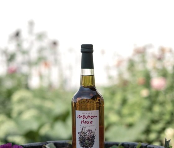 Lik&ouml;r der Brennerei Zender, &copy; Bernhard Zender