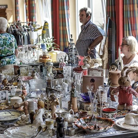 Antikes auf dem Tr&ouml;delmarkt, &copy; Heimatverein Lambertsberg e.V.