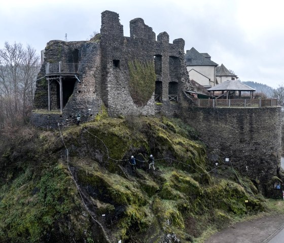Klettersteig Neuerburg, &copy; Felsenland S&uuml;deifel Tourismus GmbH, LMZ Media